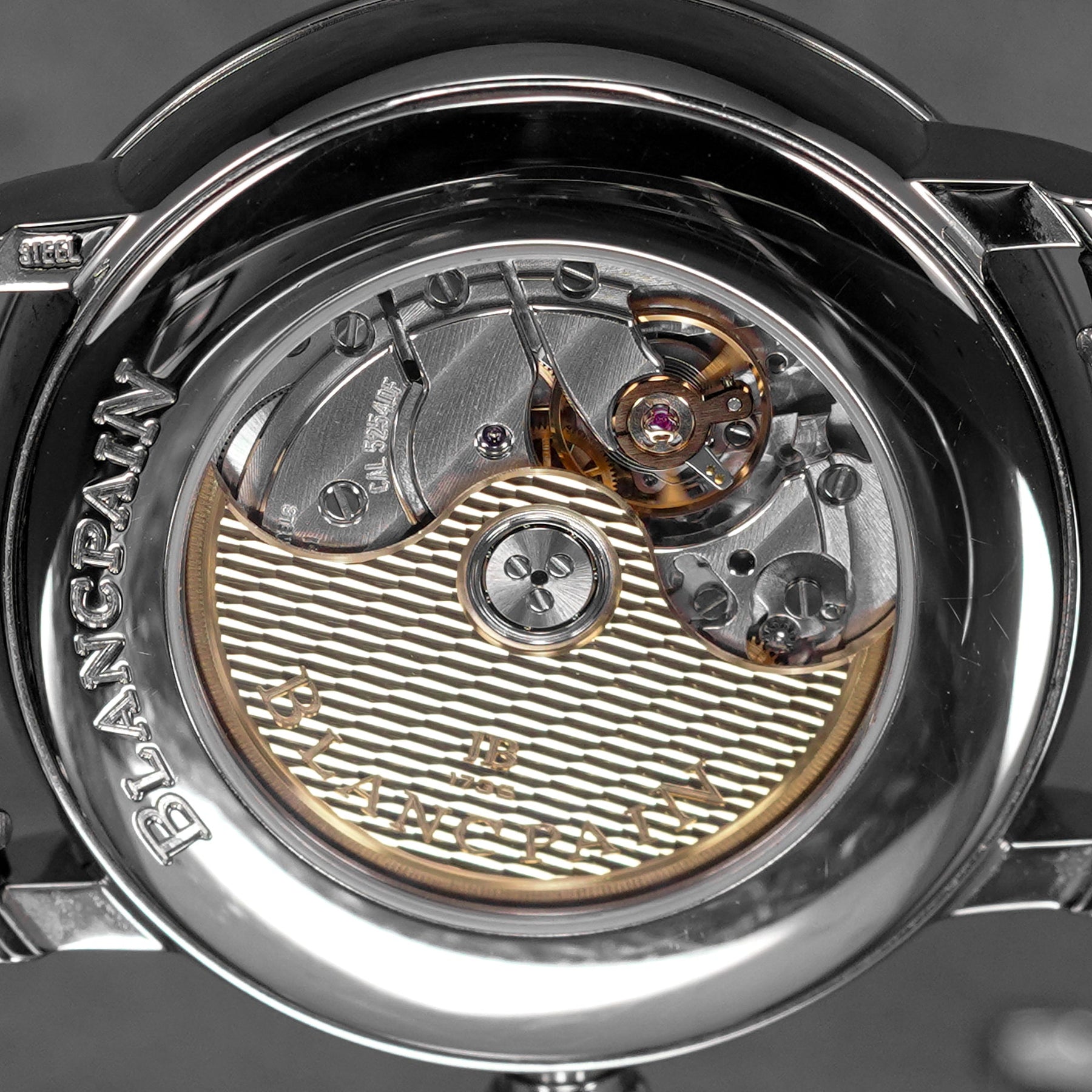 VILLERET DEMI-FUSEAU HORAIRE WHITE DIAL (WATCH ONLY)
