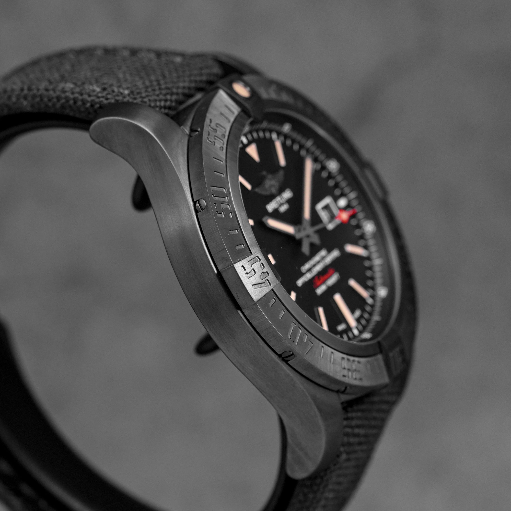 harga breitling avenger black bird black