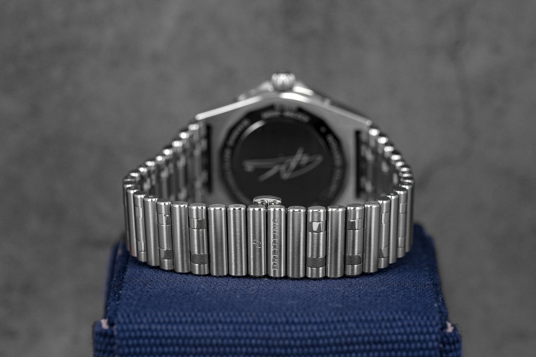 harga breitling chronomat giannis antetokounmpo