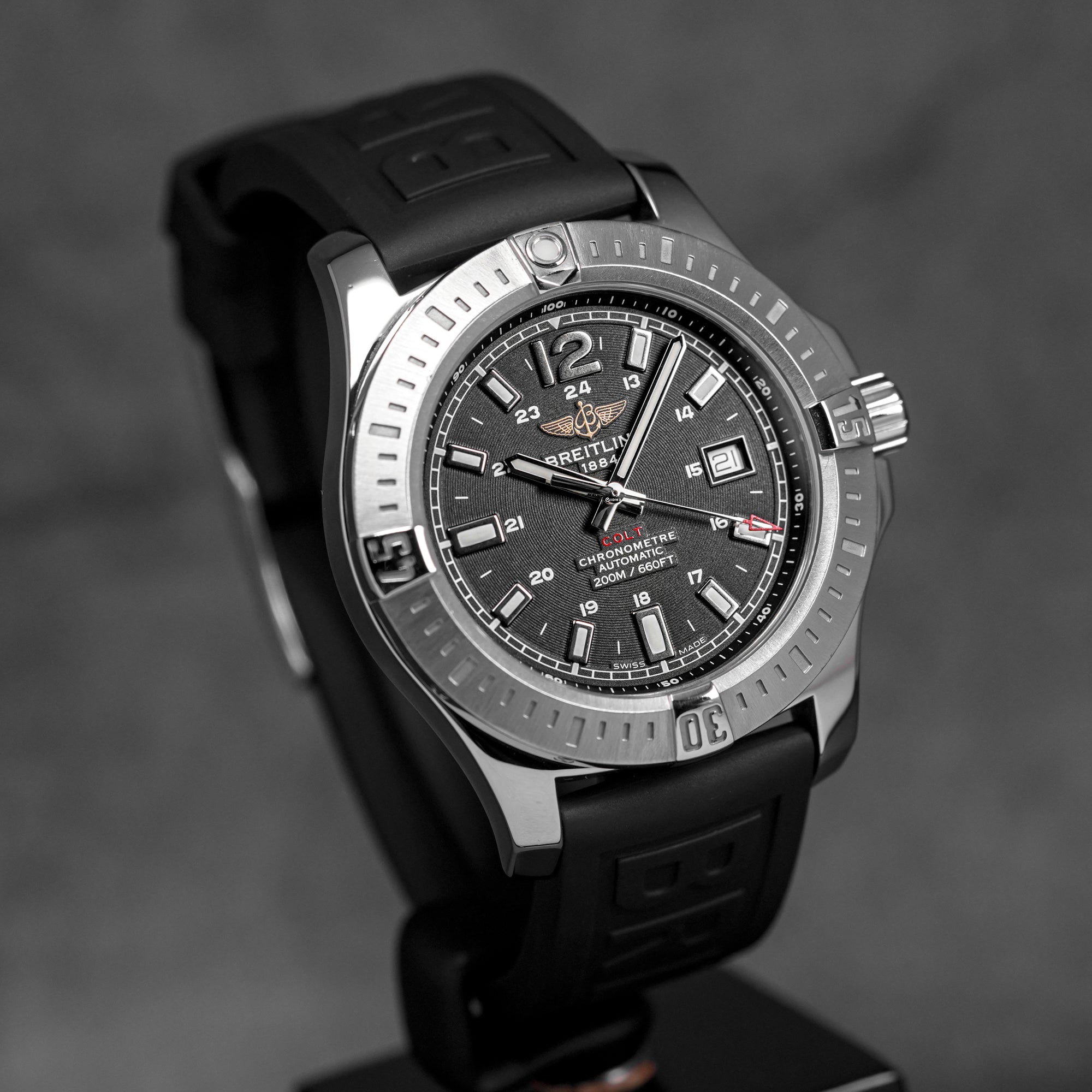 COLT 44MM BLACK DIAL RUBBER STRAP (2016)
