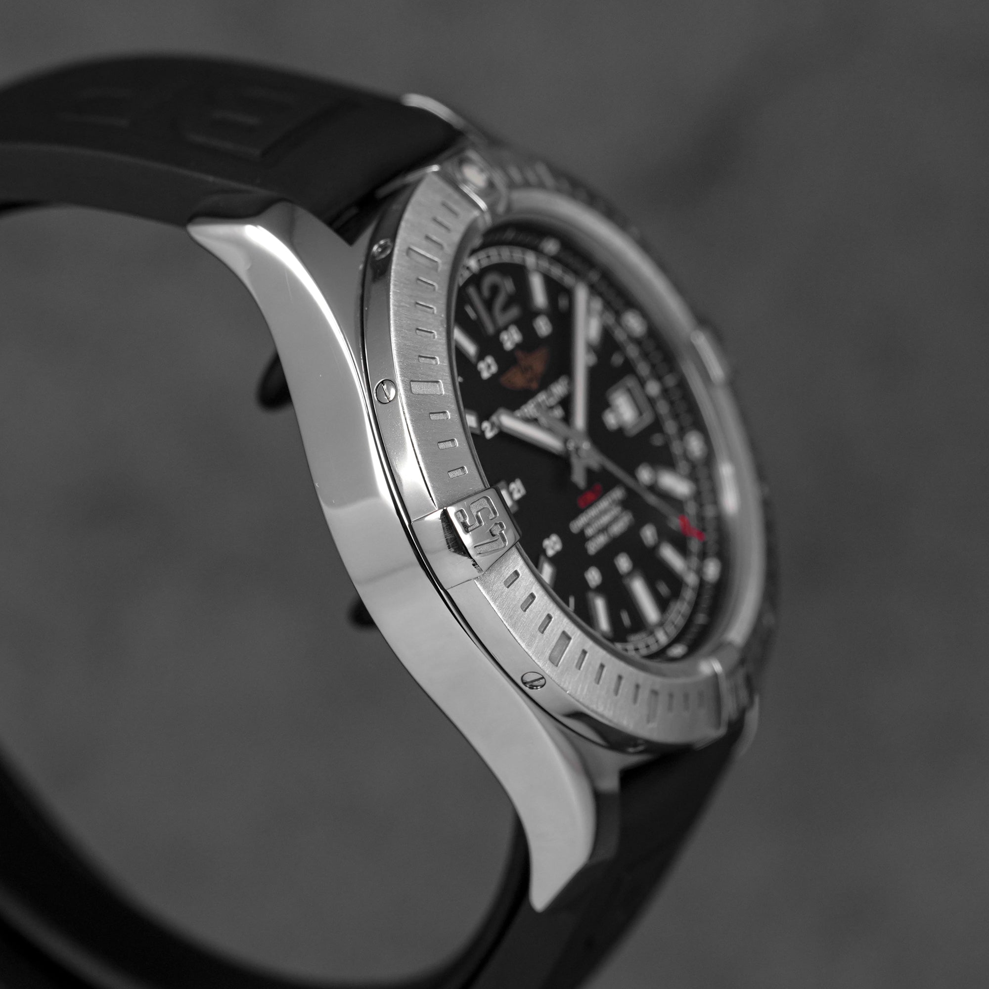 COLT 44MM BLACK DIAL RUBBER STRAP (2016)
