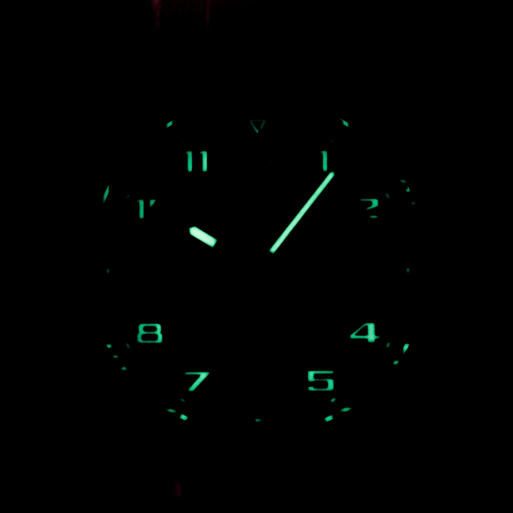 harga breitling endurance pro 38 pink terbaru