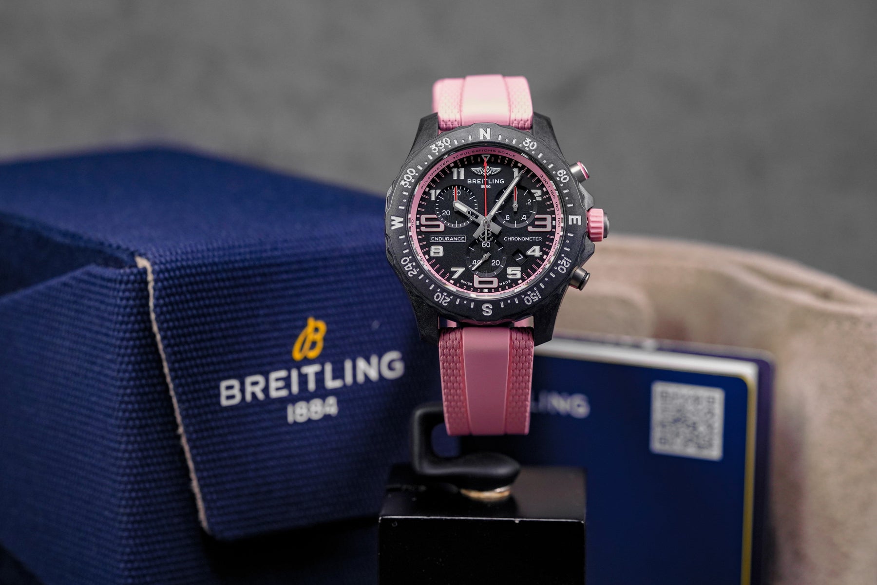 harga breitling endurance pro 38mm pink