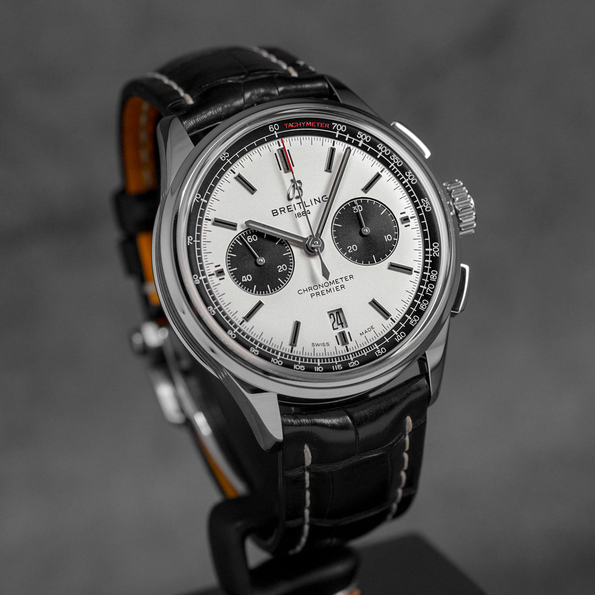 harga breitling premier b01 chrono panda