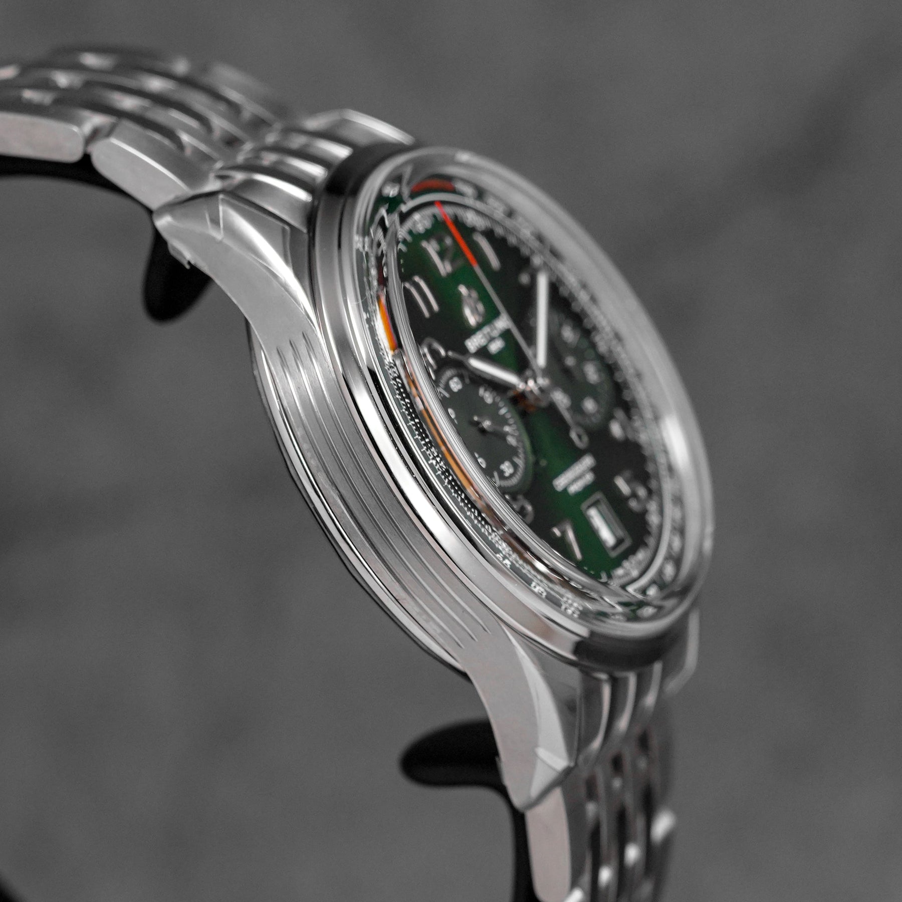 PREMIER B01 CHRONOGRAPH 42 GREEN DIAL (2026)
