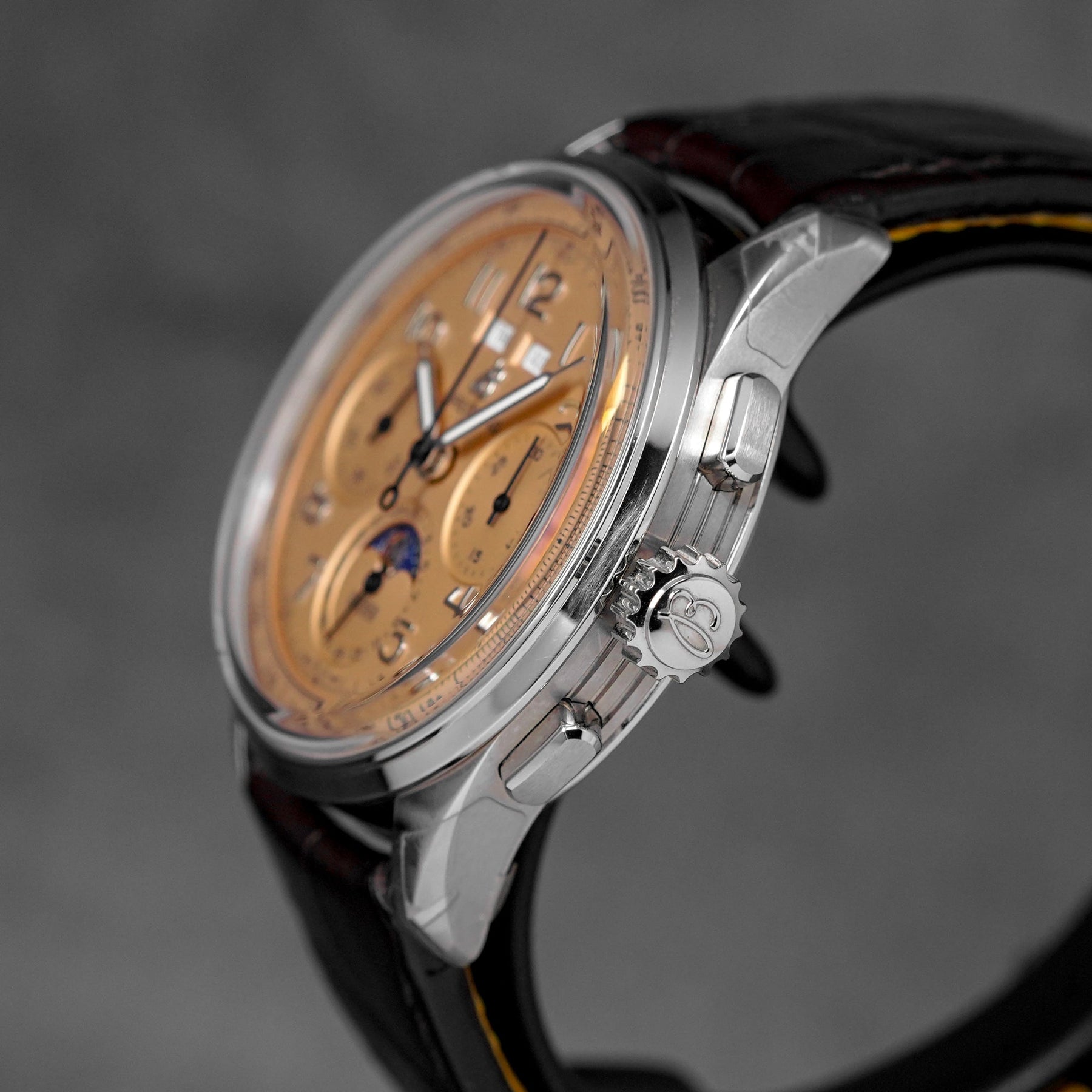 PREMIER B25 DATORA 42 SALMON DIAL (2023)