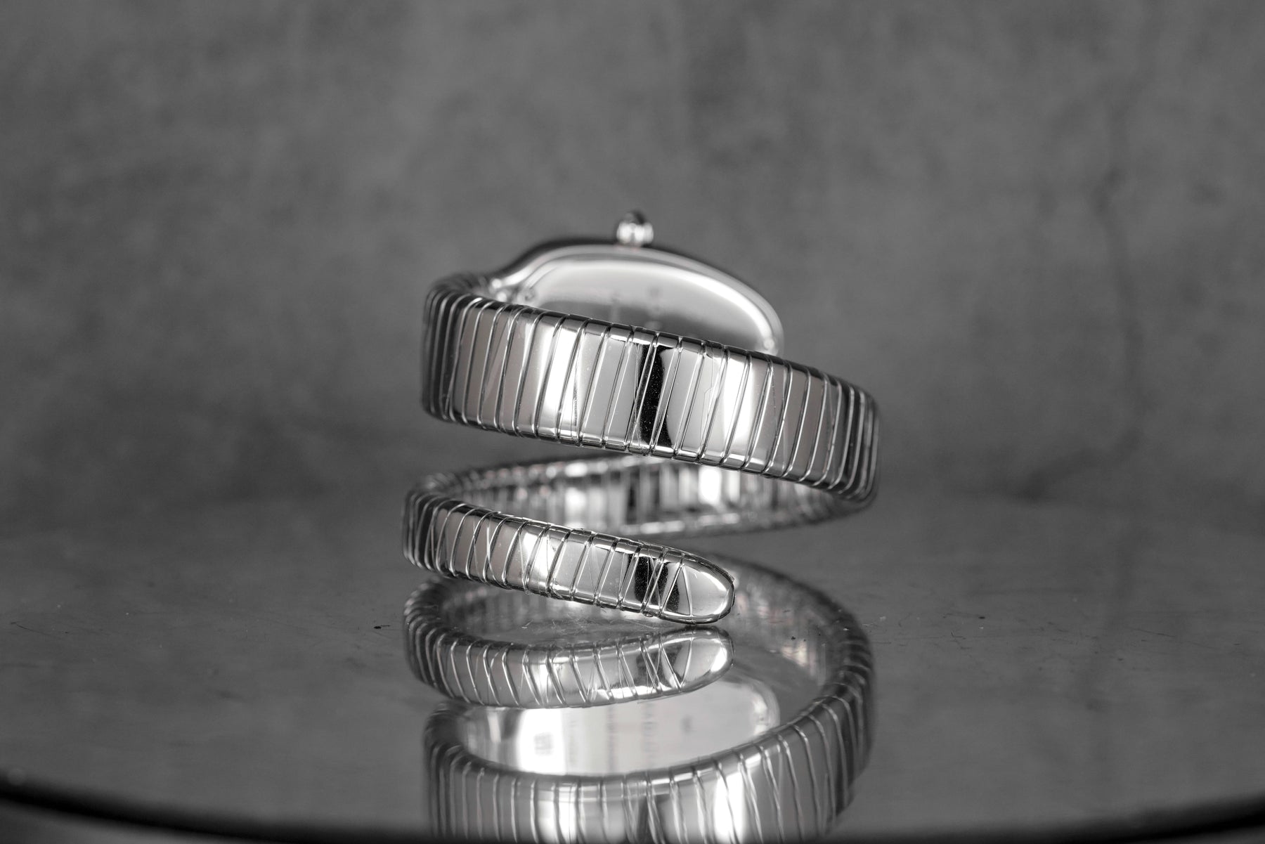 harga bvlgari serpenti tubogas black