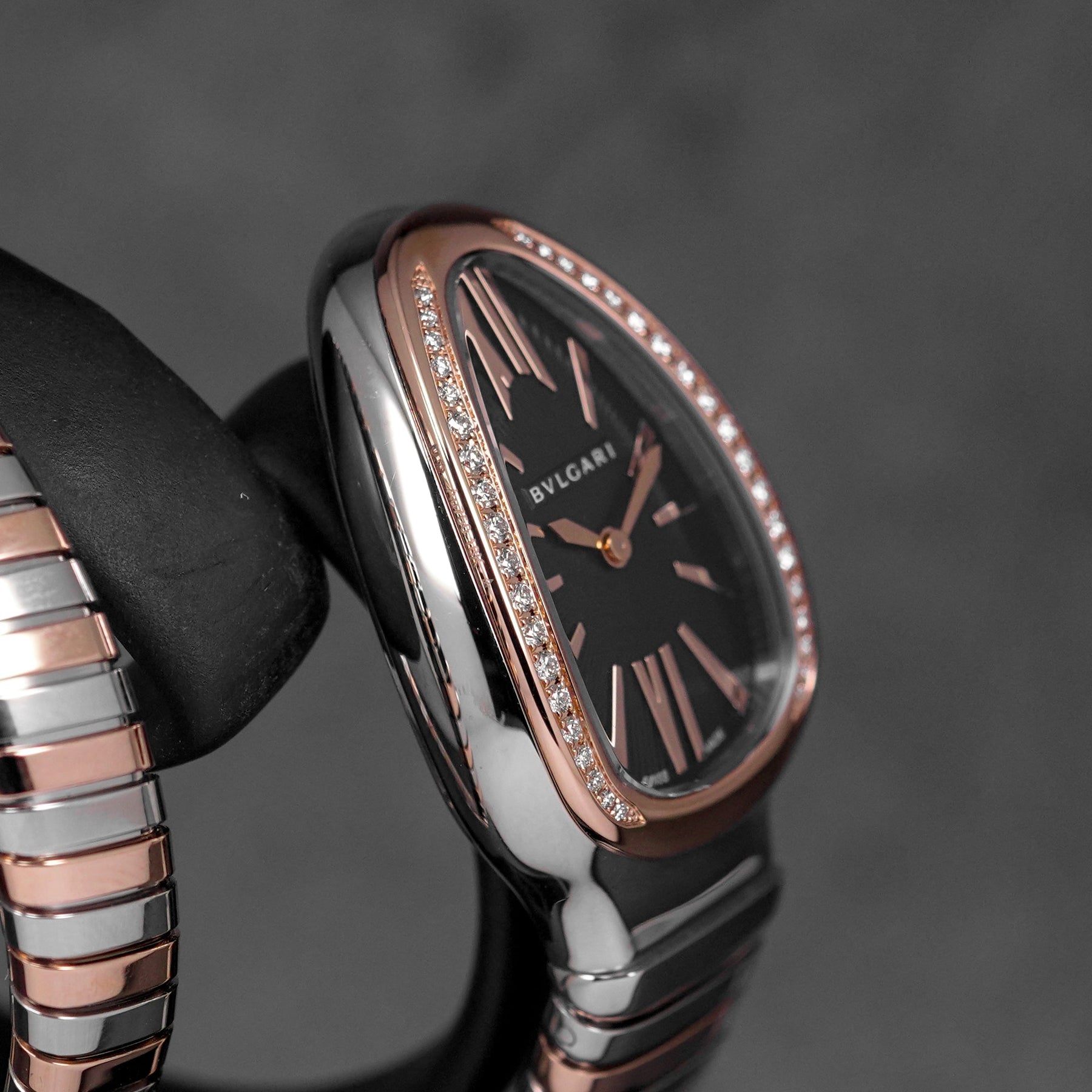 SERPENTI TUBOGAS TWOTONE ROSEGOLD BLACK DIAL DIAMOND BEZEL (2026)