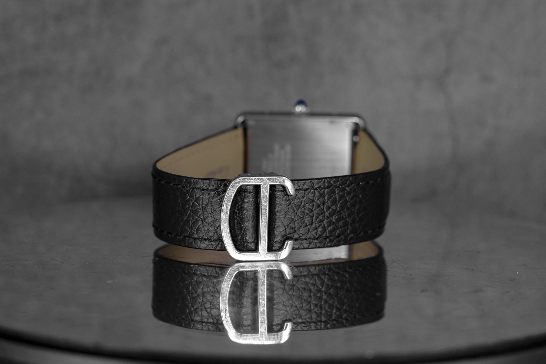 TANK SOLO L SILVER DIAL LEATHER STRAP (2019)