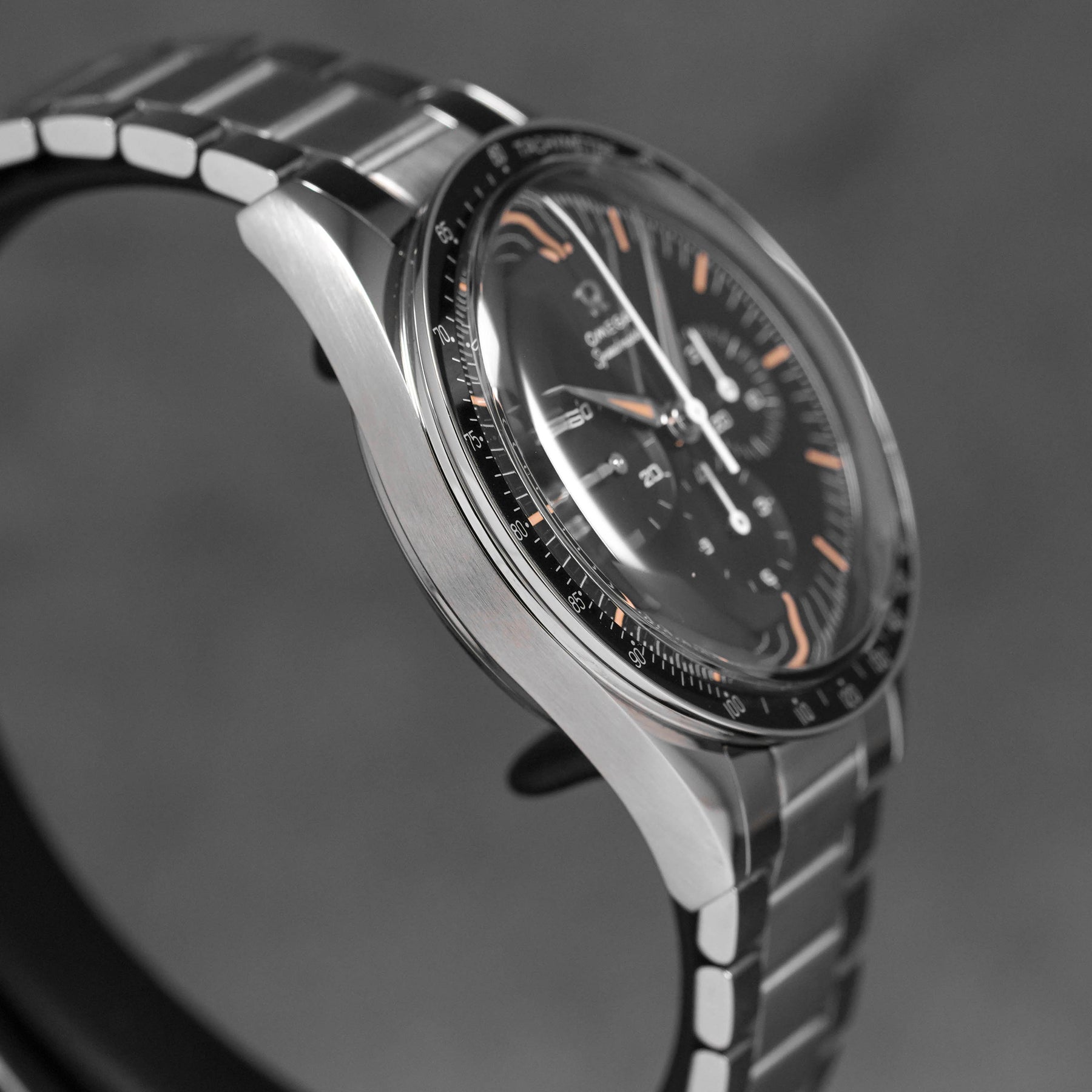 harga first omega in space