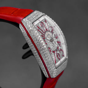V32 RED DIAMOND DIAL (2022)