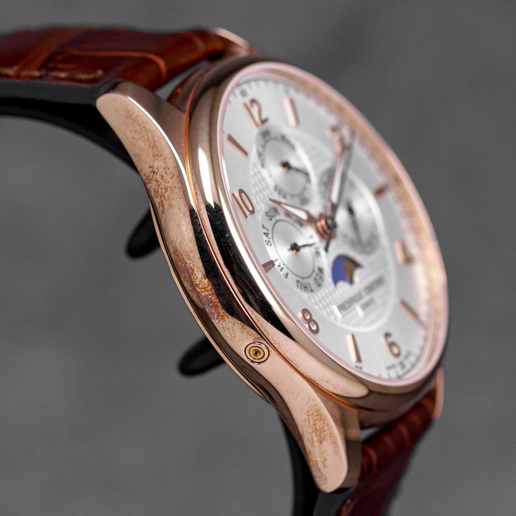 harga frederique constant runabout moonphase