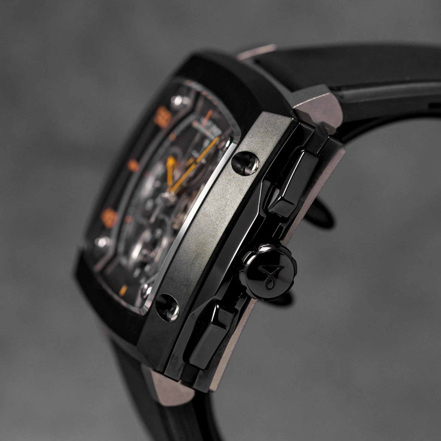harga hautlence invictus 03
