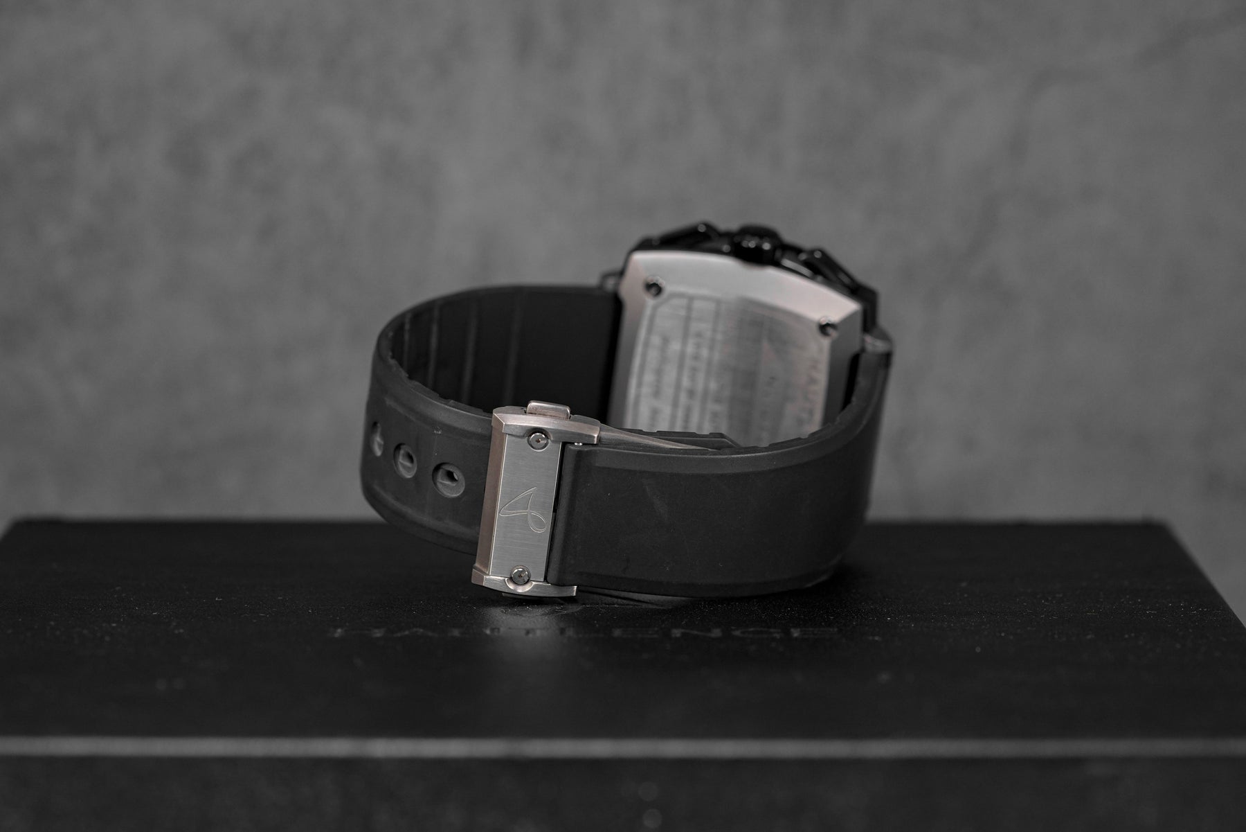 harga hautlence invictus 03