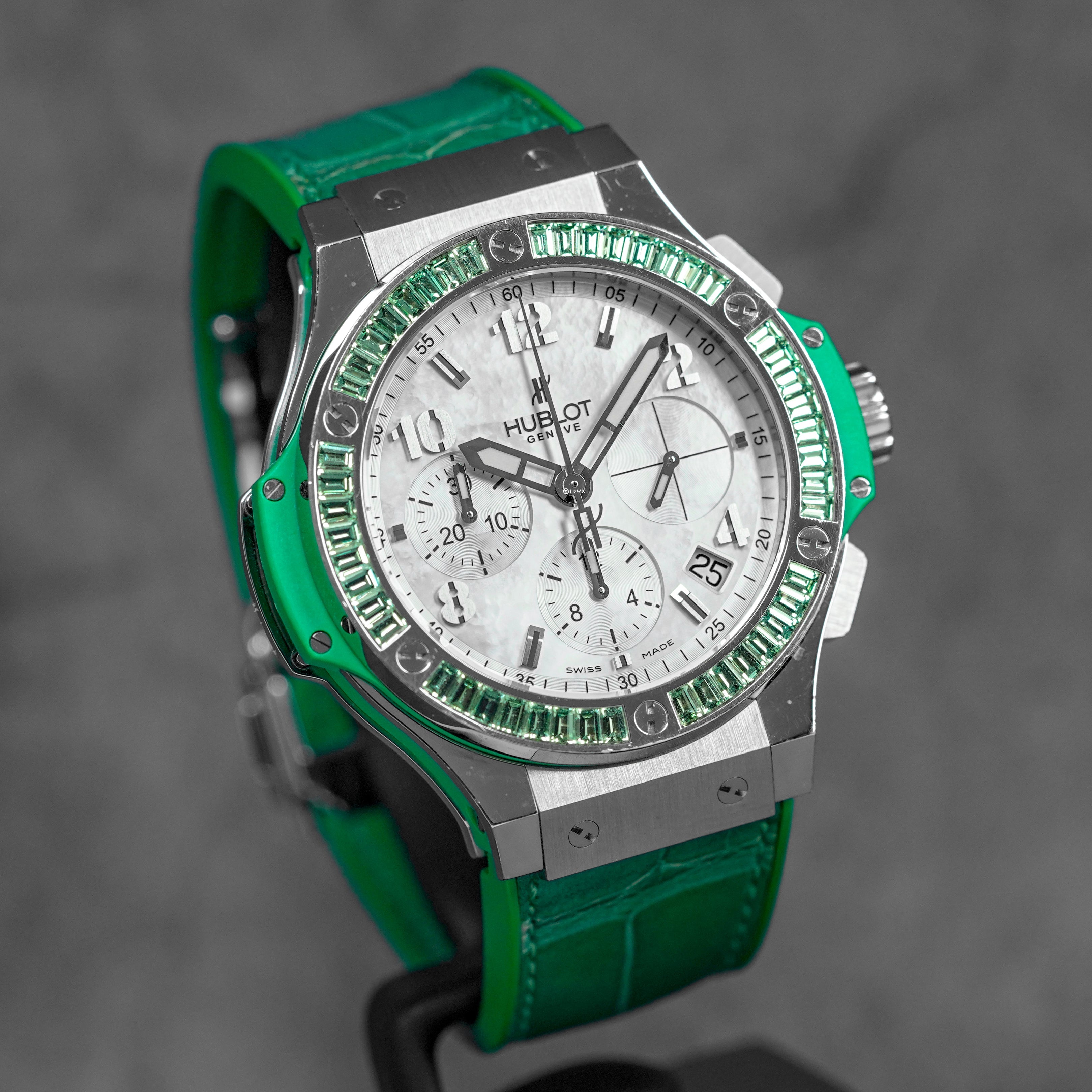 harga hublot big bang 41 tutti frutti apple