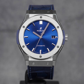 CLASSIC FUSION 45MM TITANIUM BLUE (2022)