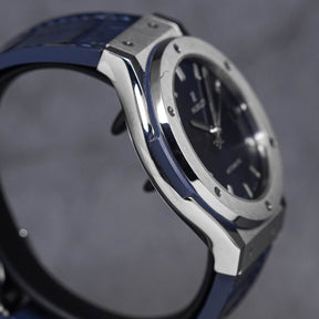 CLASSIC FUSION 45MM TITANIUM BLUE (2022)