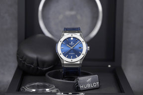 CLASSIC FUSION 45MM TITANIUM BLUE (2022)