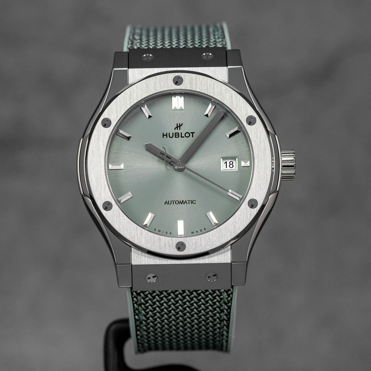 harga hublot classic fusion 42 titanium sage green terbaru