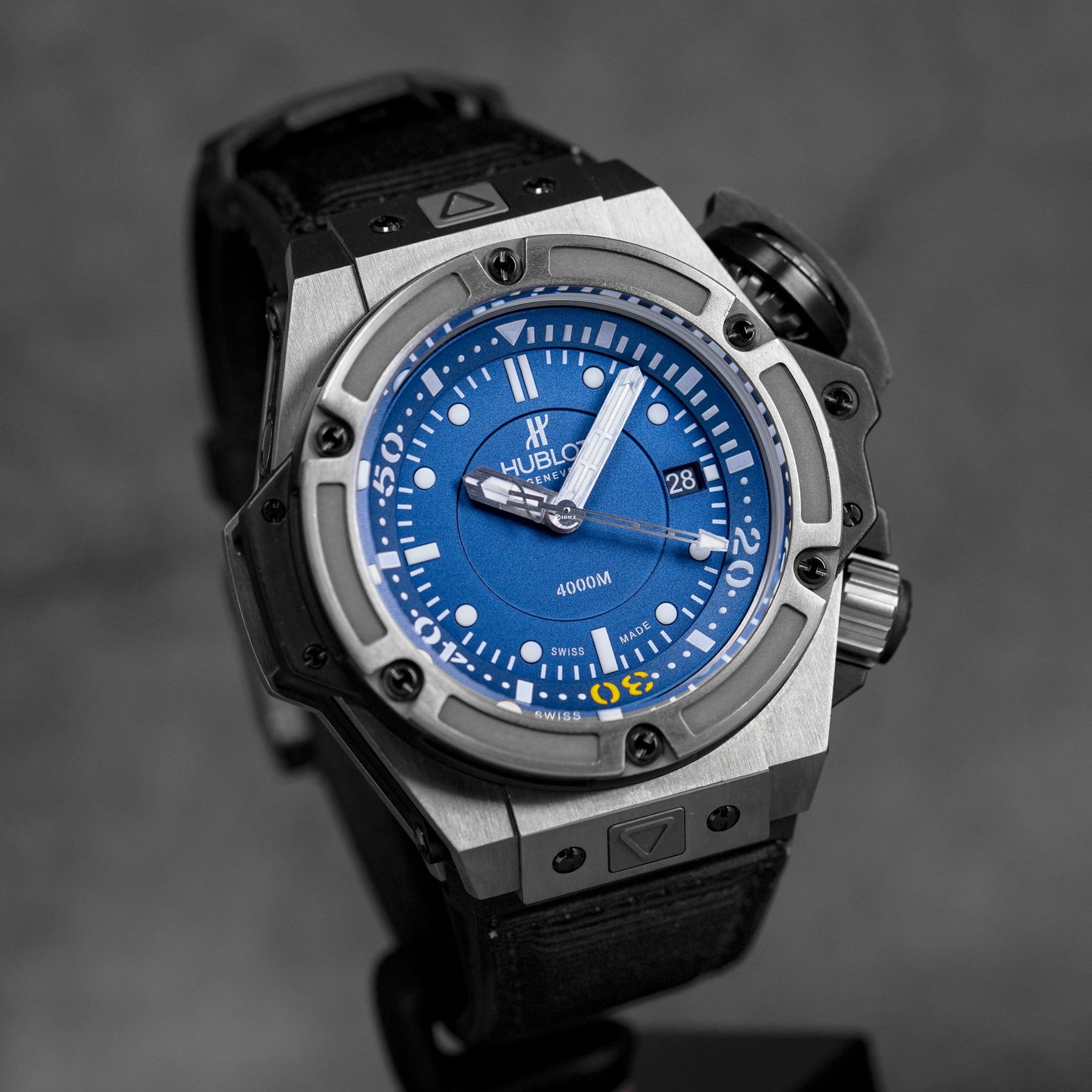 KING POWER 48MM OCEANOGRAPH DIVER 4000 'LUCERNE PHILIPPINES' 30TH ANNIVERSARY 2012 TITANIUM BLUE DIAL LIMITED EDITION (WATCH & BOX)
