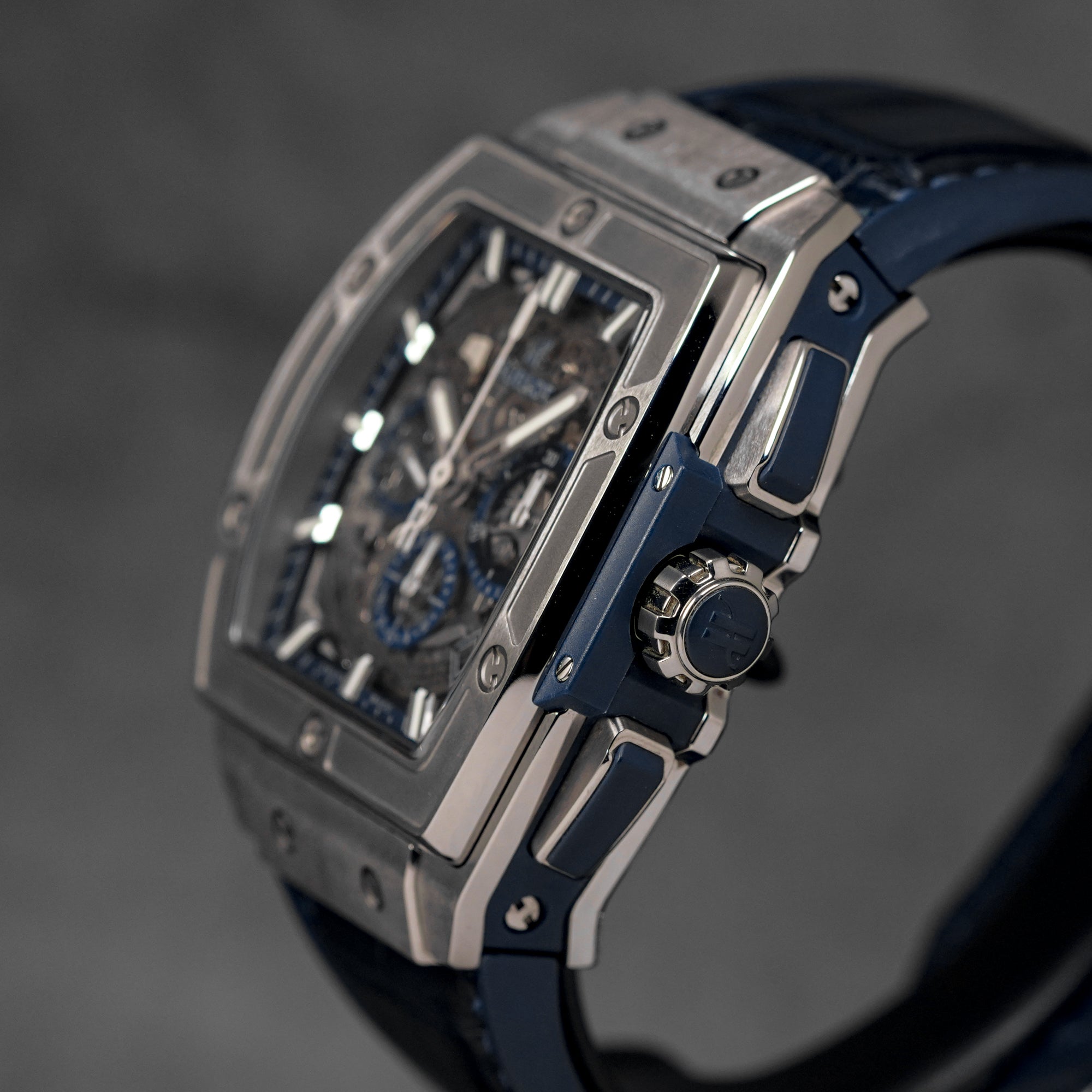 SPIRIT OF BIG BANG 42MM TITANIUM BLUE DIAL (2019)