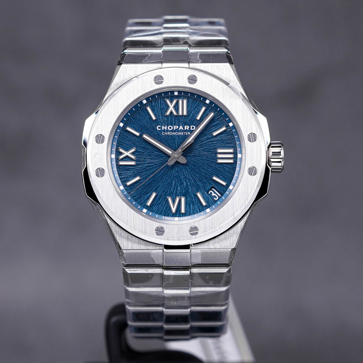 ALPINE EAGLE LARGE BLUE DIAL (2023)