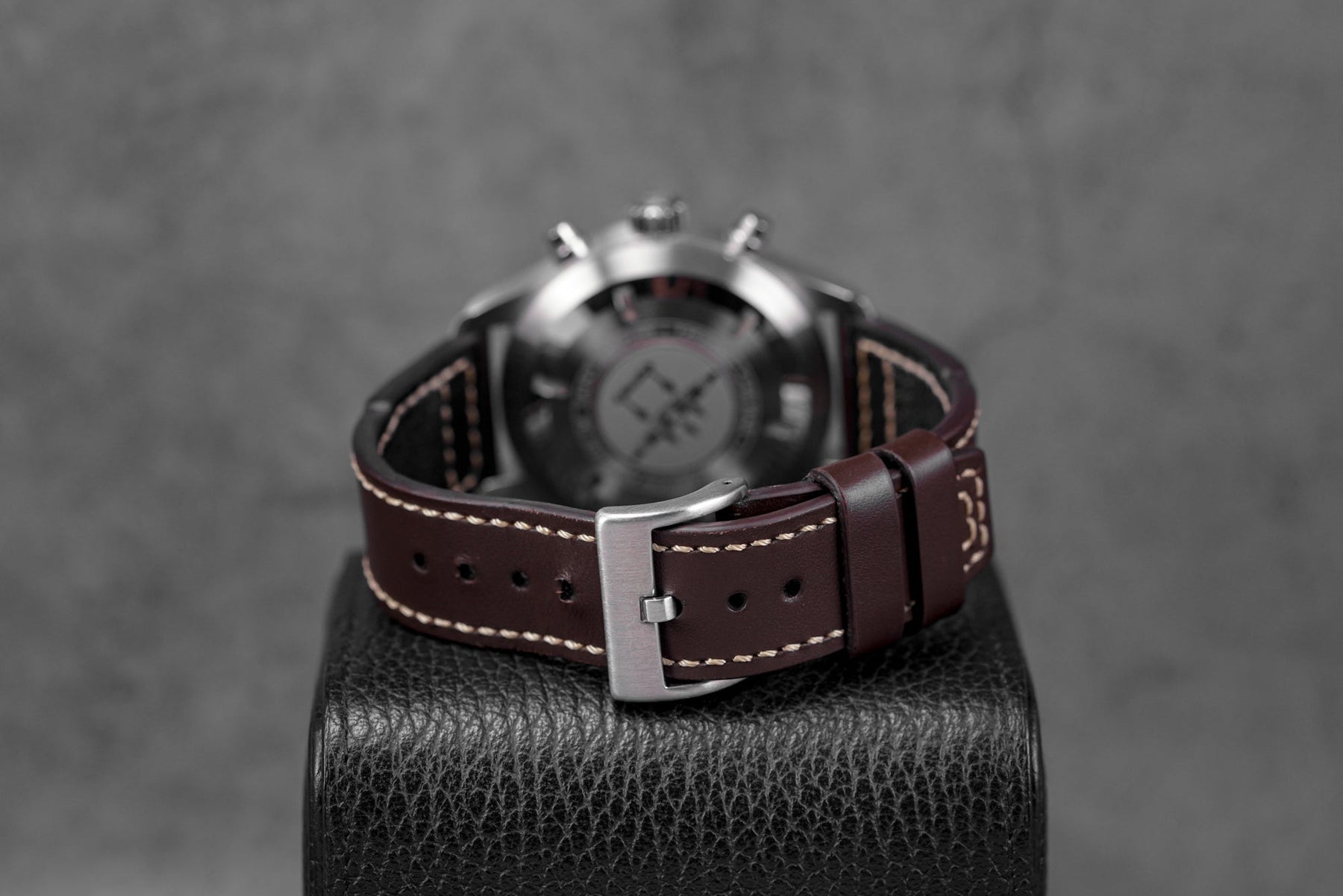 harga iwc pilot antoine de saint exupery