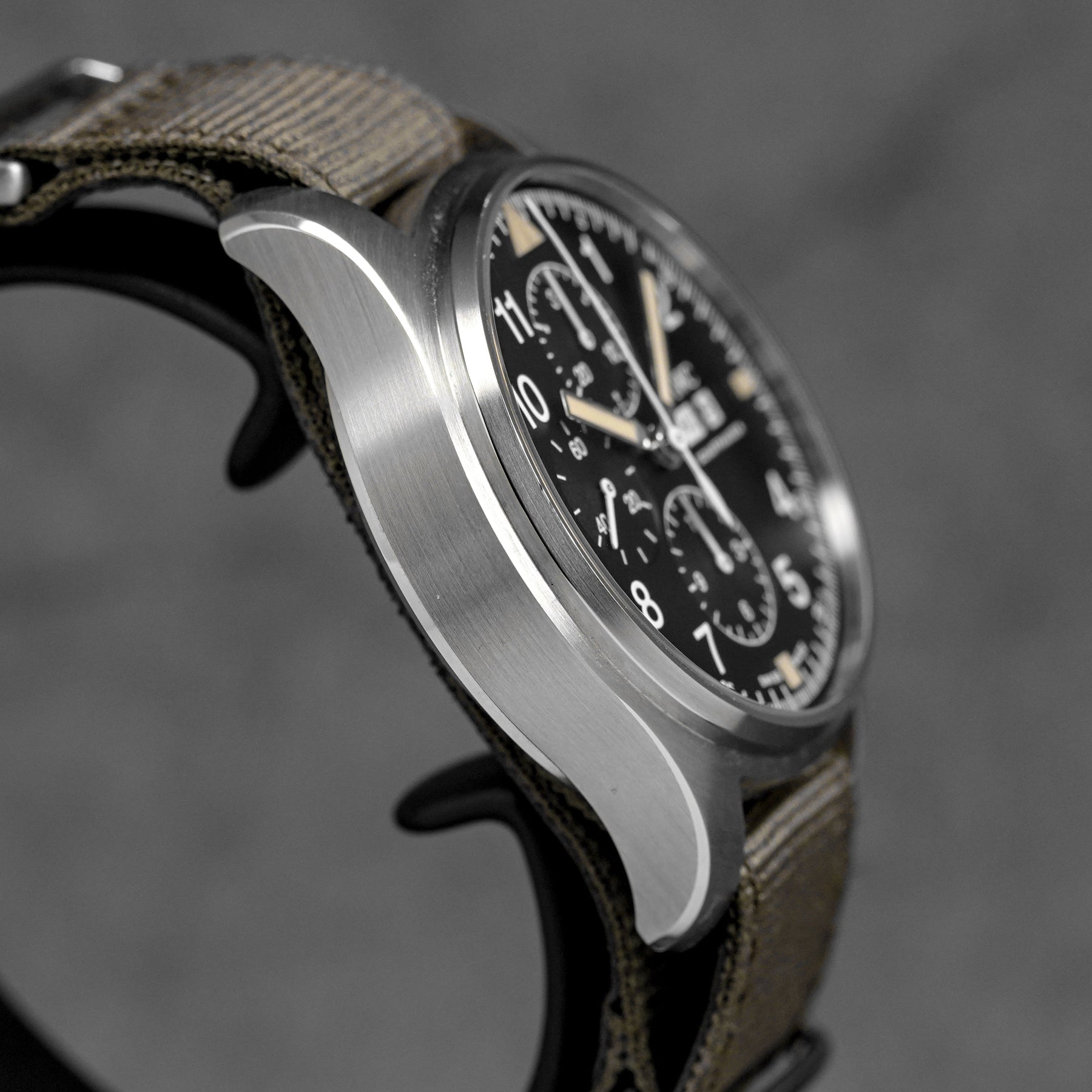 harga iwc pilot chrono 43 black