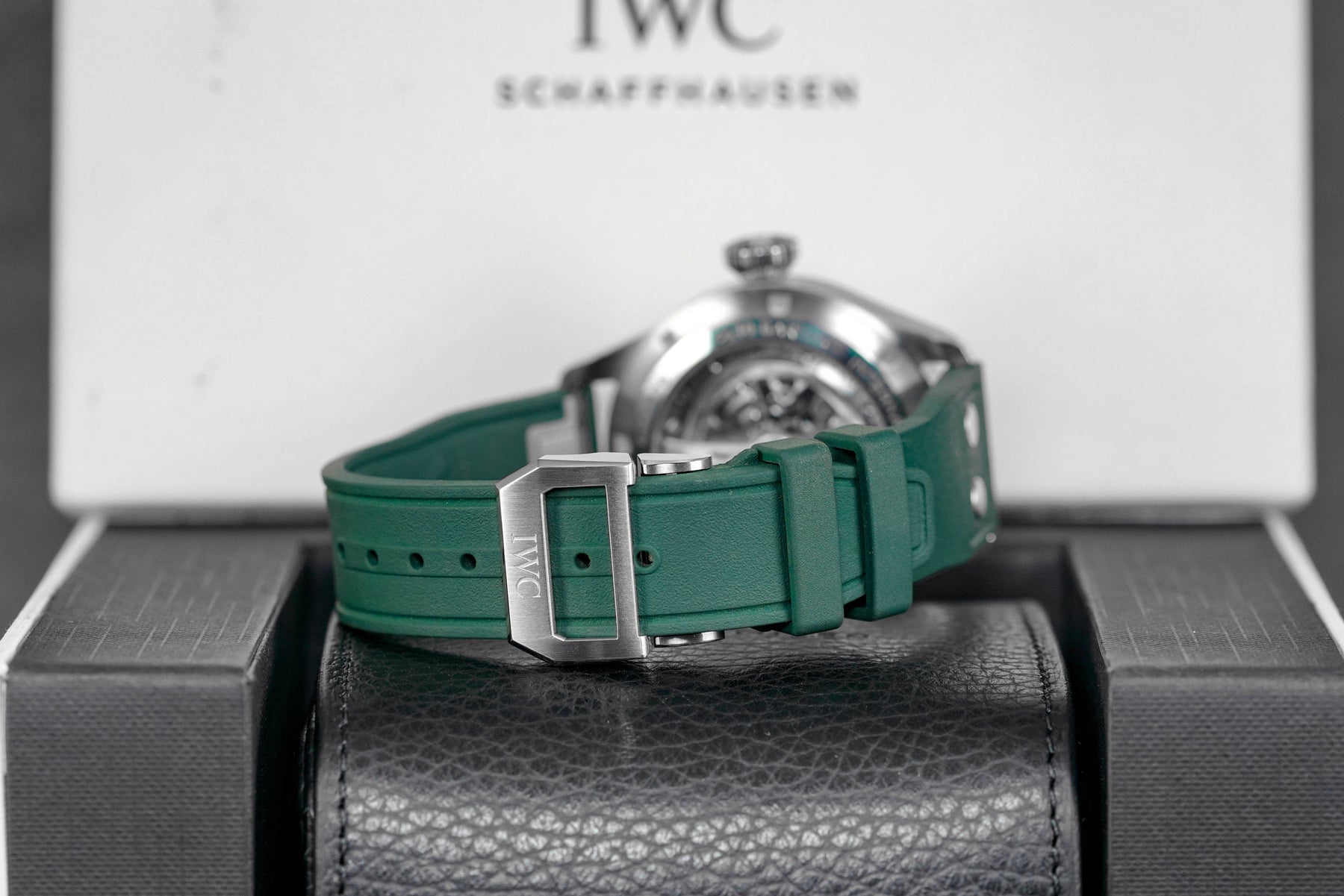 harga iwc pilot green