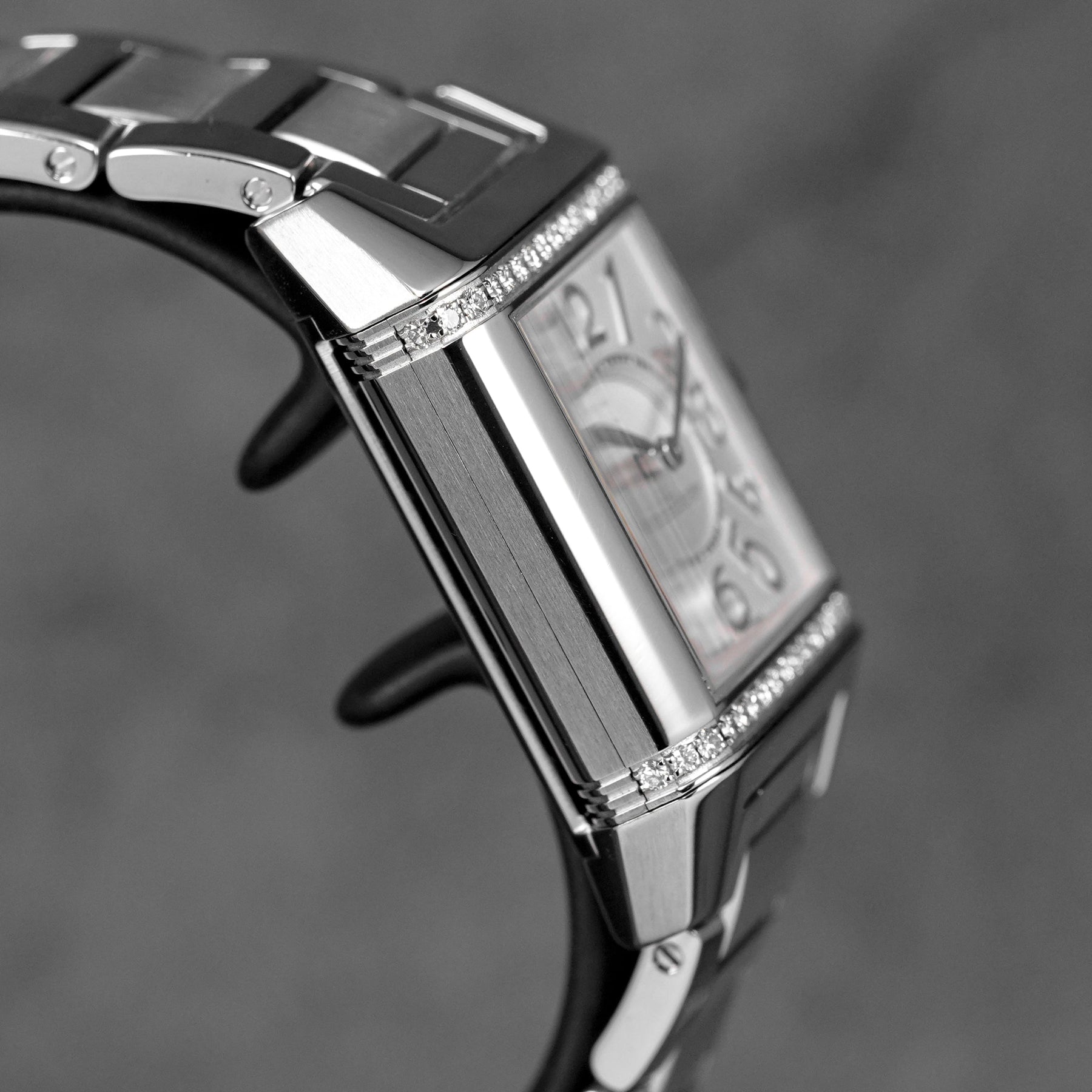 REVERSO SQUADRA DUETTO MOONPHASE DIAMOND BEZEL (WATCH ONLY)