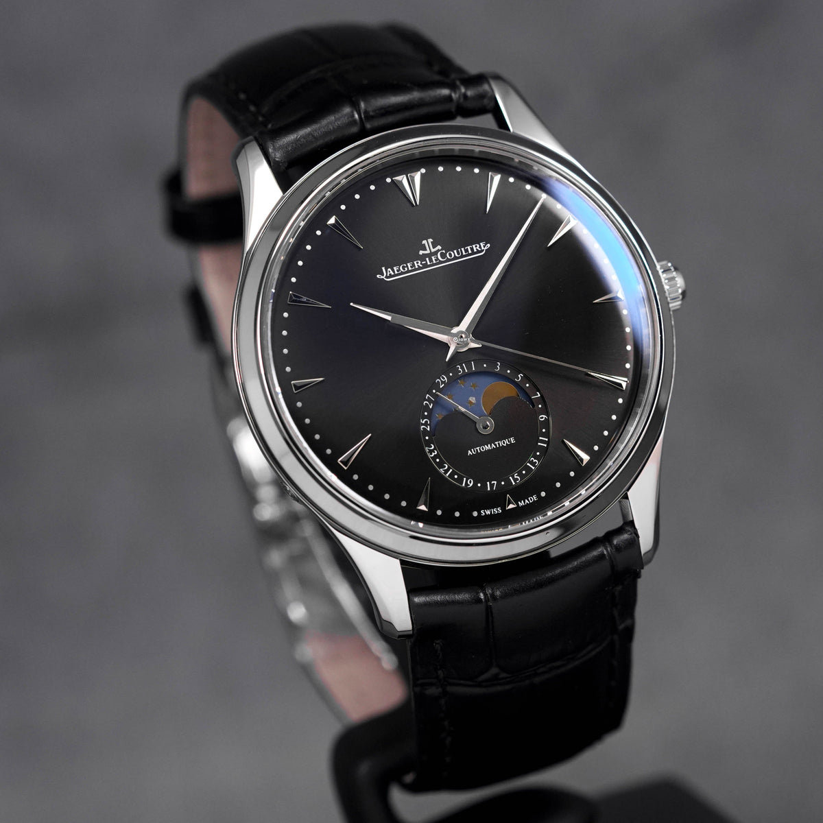 MASTER ULTRA THIN MOONPHASE BLACK DIAL (2019)