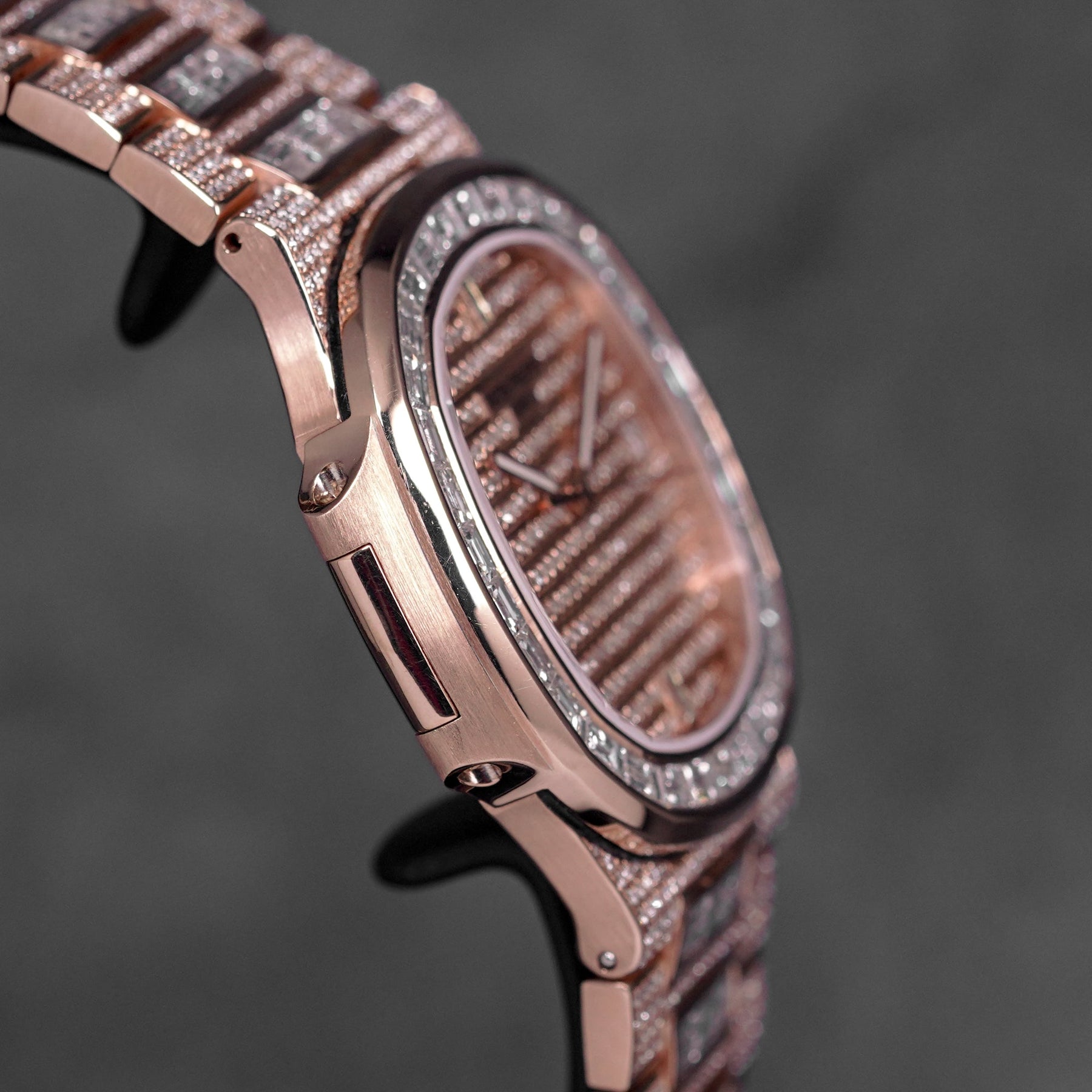 CUSTOM NAUTILUS DESIGN ROSEGOLD DIAMOND-SET