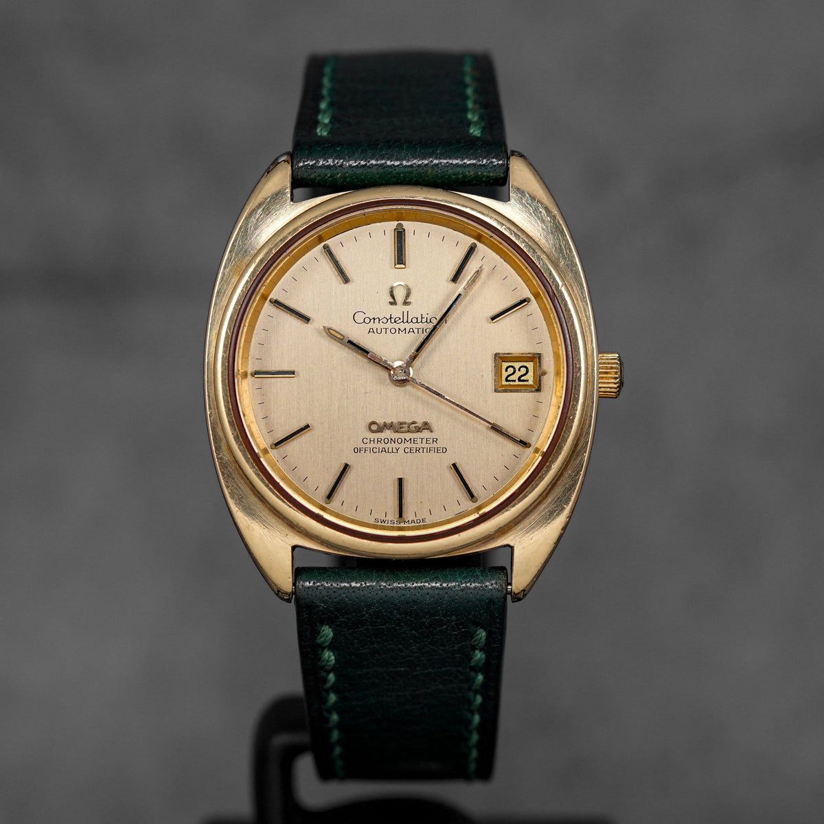 CONSTELLATION 'C-SHAPE' YELLOWGOLD-PLATED CHAMPAGNE DIAL (WATCH ONLY)