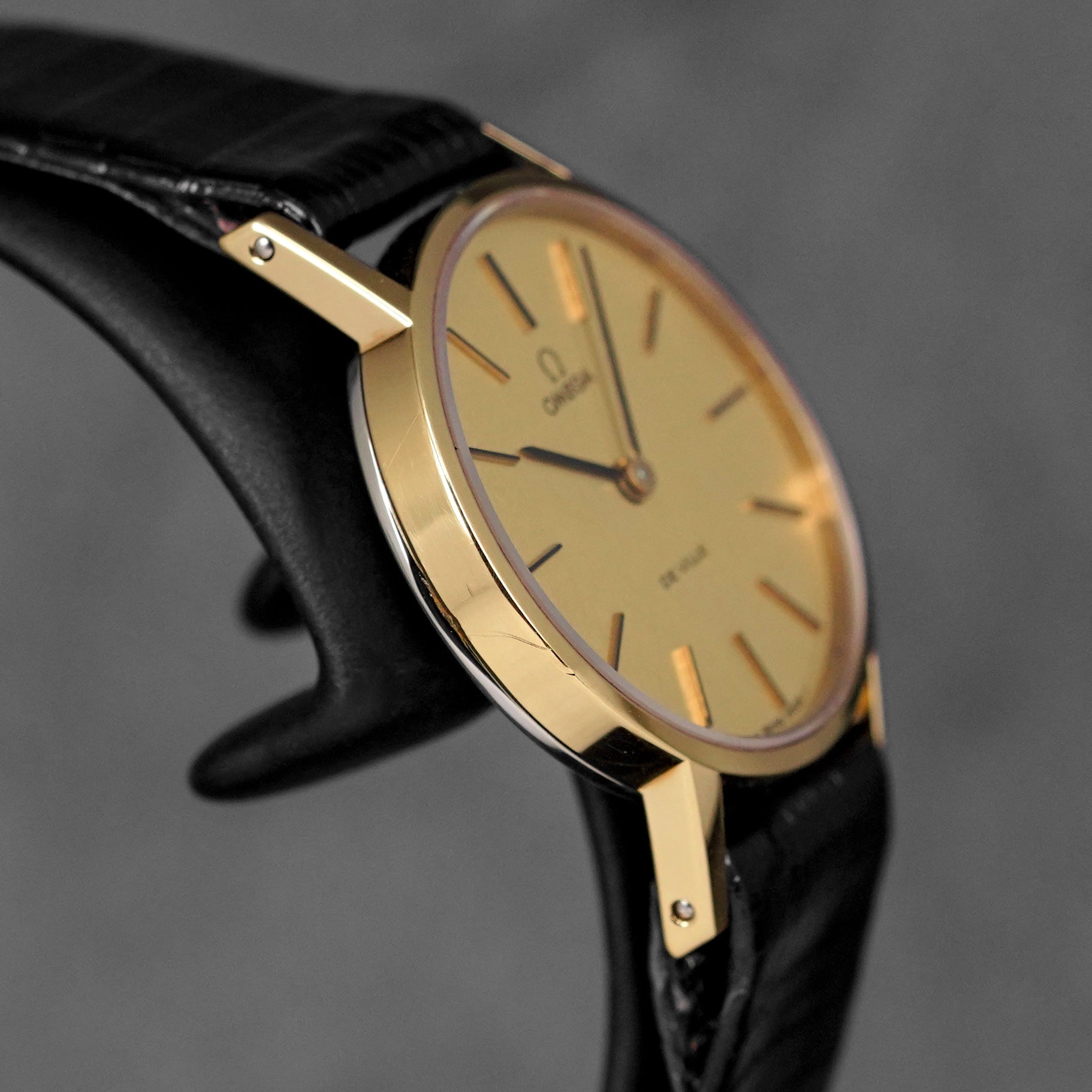 harga omega de ville vintage yellowgold