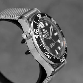 harga omega seamaster daniel craig