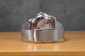 harga omega seamaster daniel craig