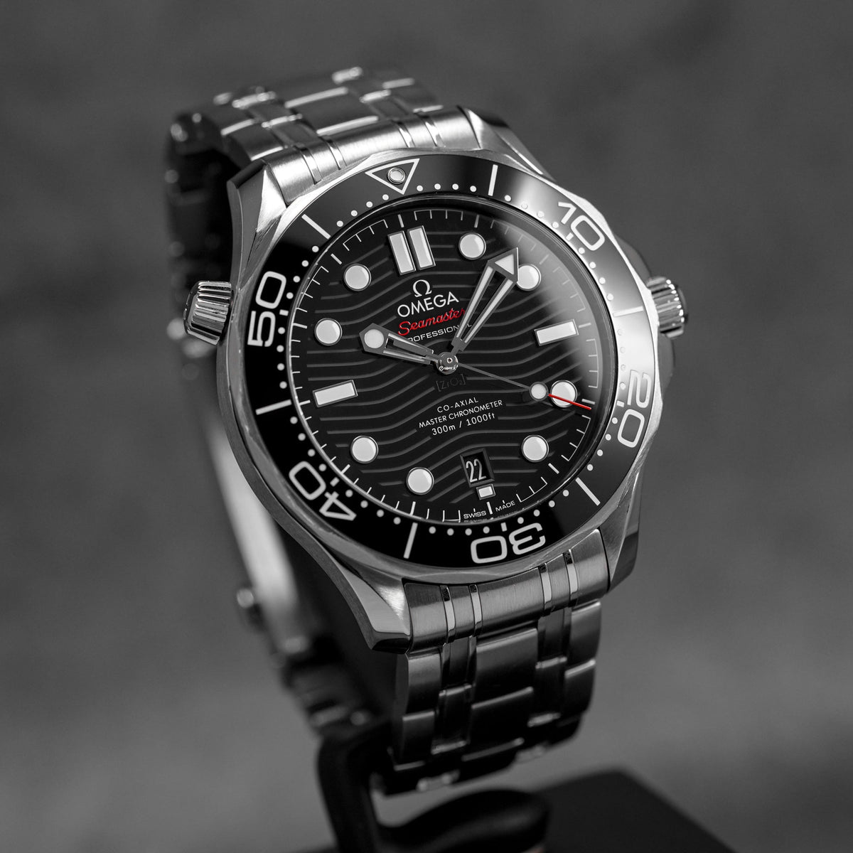 SEAMASTER DIVER 300 BLACK DIAL (UNDATED)