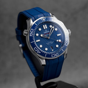 SEAMASTER DIVER 300 BLUE DIAL RUBBER STRAP (2025)