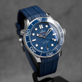 harga omega seamaster diver 300 blue