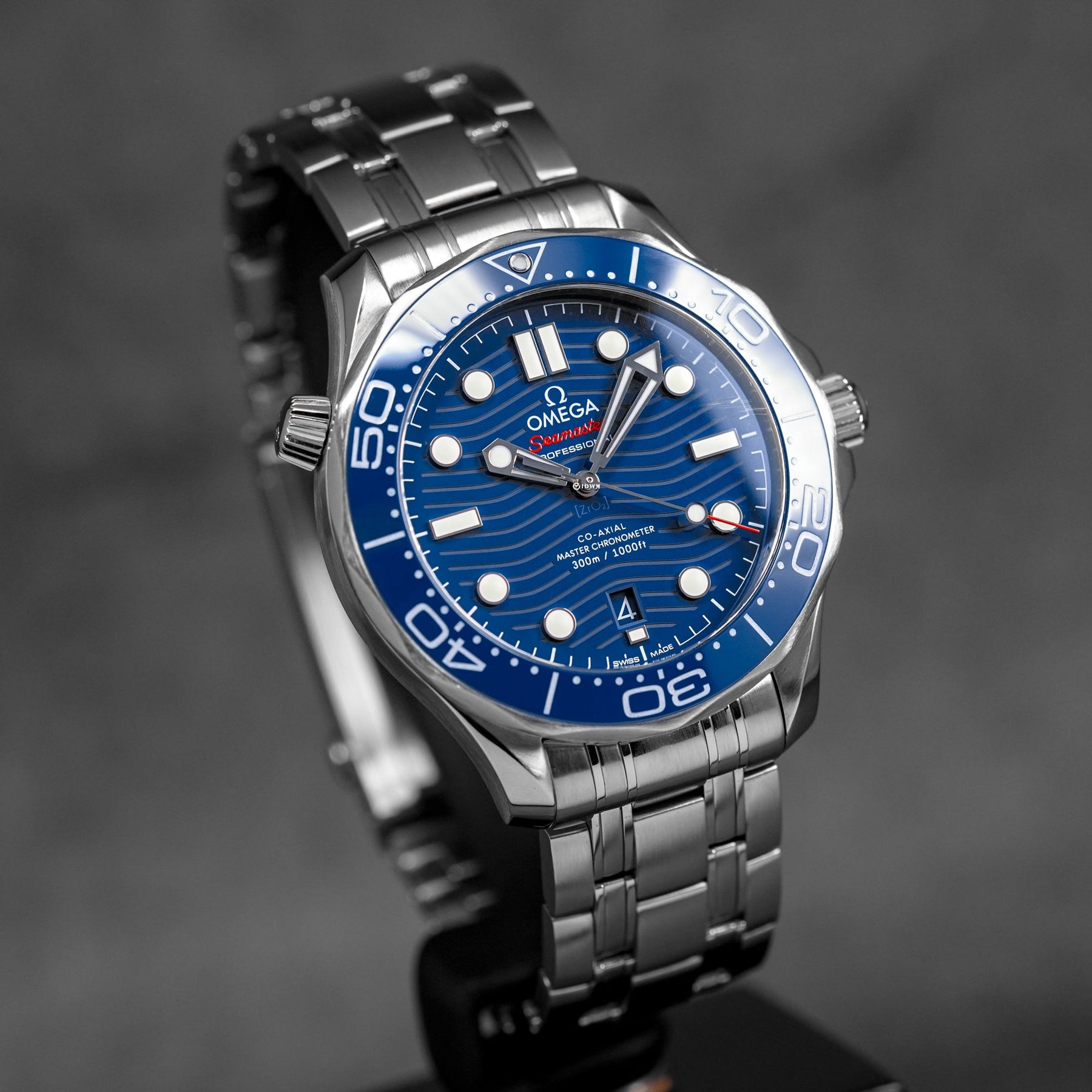 harga omega seamaster diver 300 blue