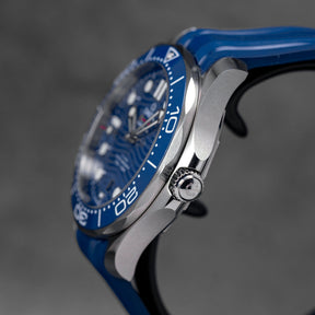SEAMASTER DIVER 300 BLUE DIAL RUBBER STRAP (2025)