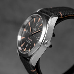 harga omega seamaster railmaster black