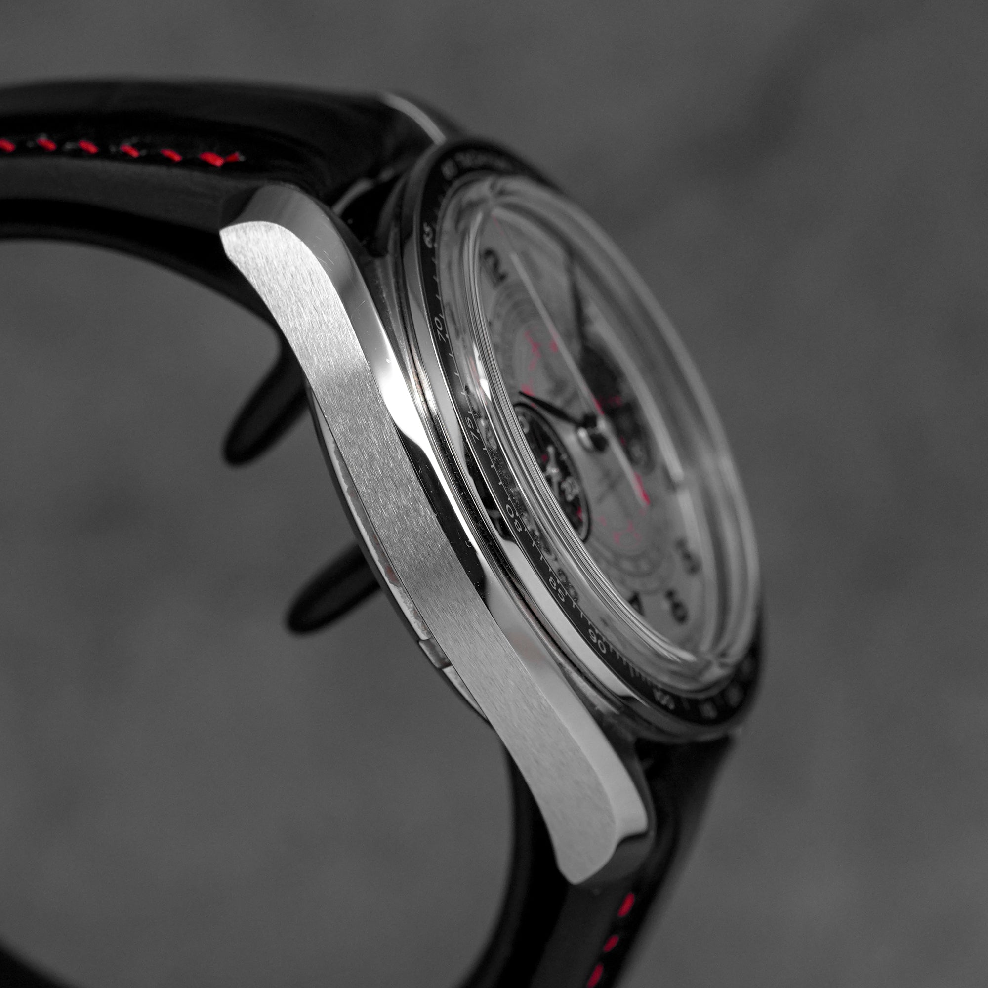 harga omega speedmaster chronoscrope