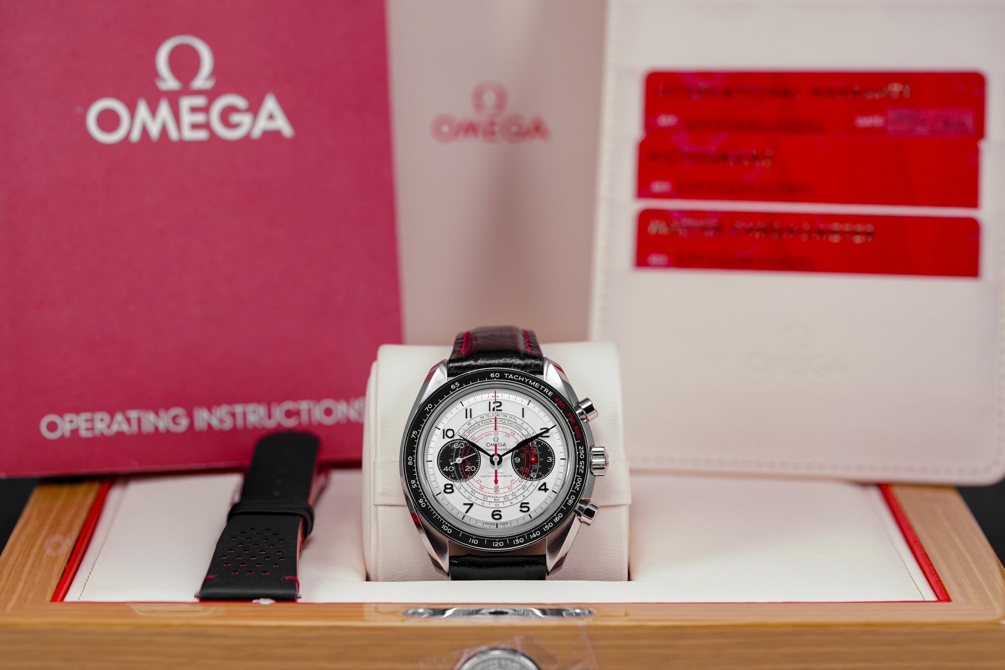 harga omega speedmaster chronoscrope