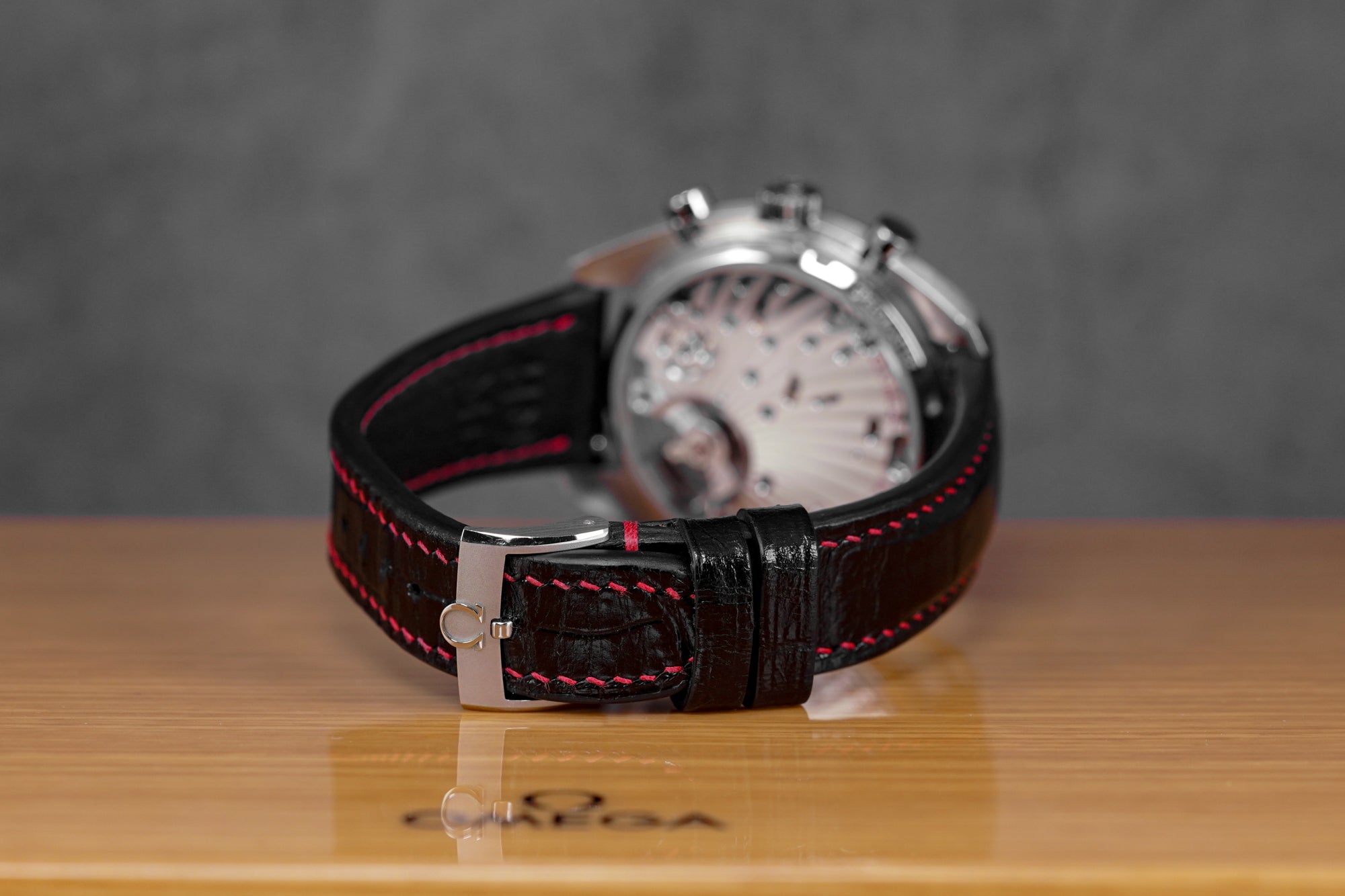 harga omega speedmaster chronoscrope