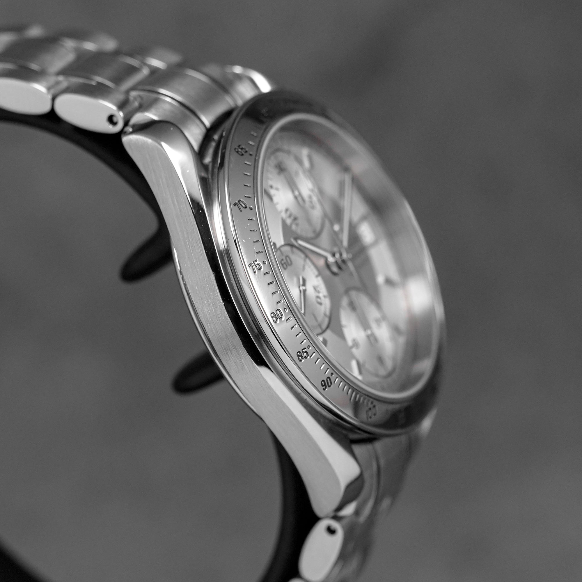 SPEEDMASTER DATE 39MM SILVER DIAL (UNDATED)