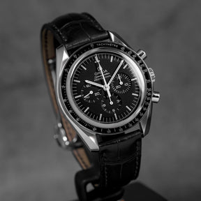 harga omega speedmaster moonwatch
