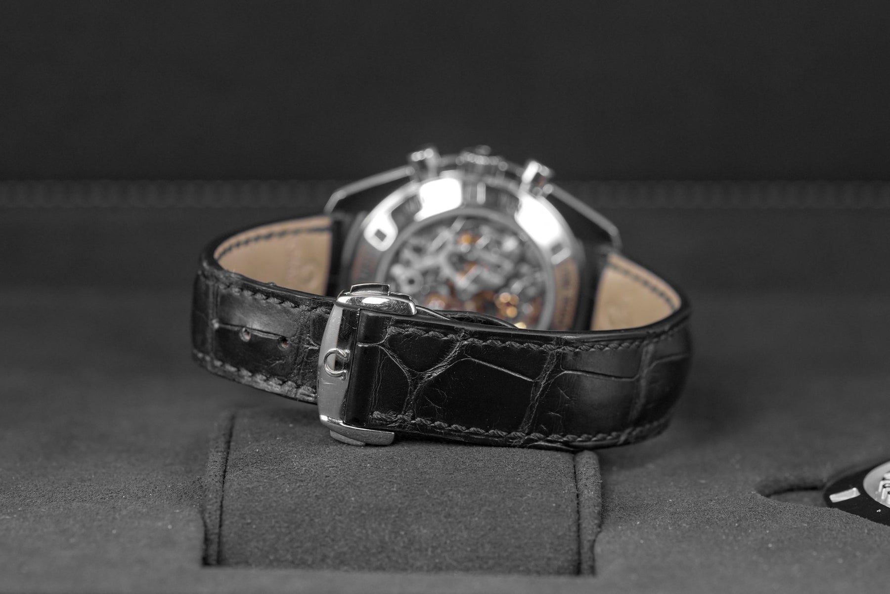 harga omega speedmaster moonwatch