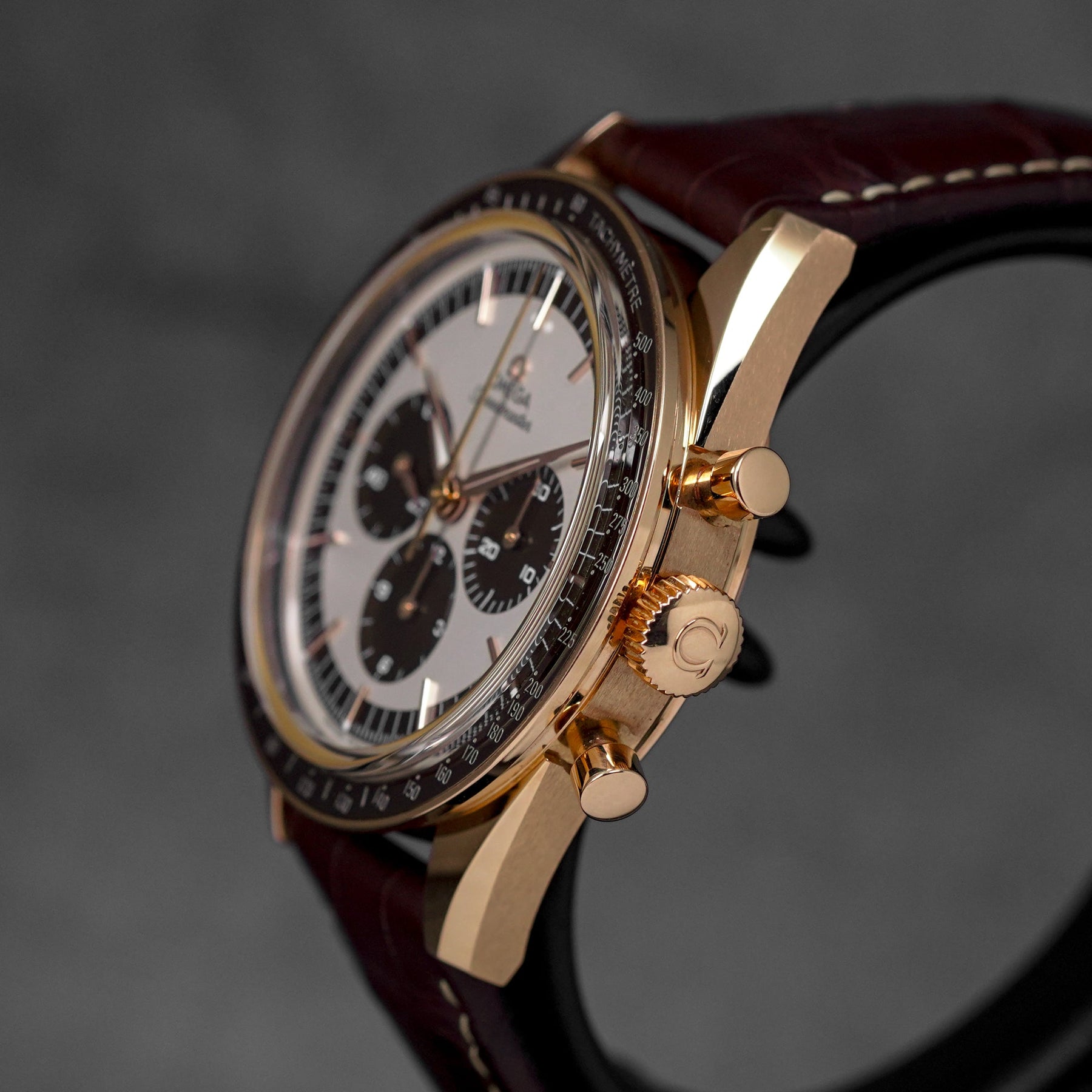 SPEEDMASTER 'FIRST OMEGA IN SPACE' ANNIVERSARY SERIES SEDNA GOLD (2020)