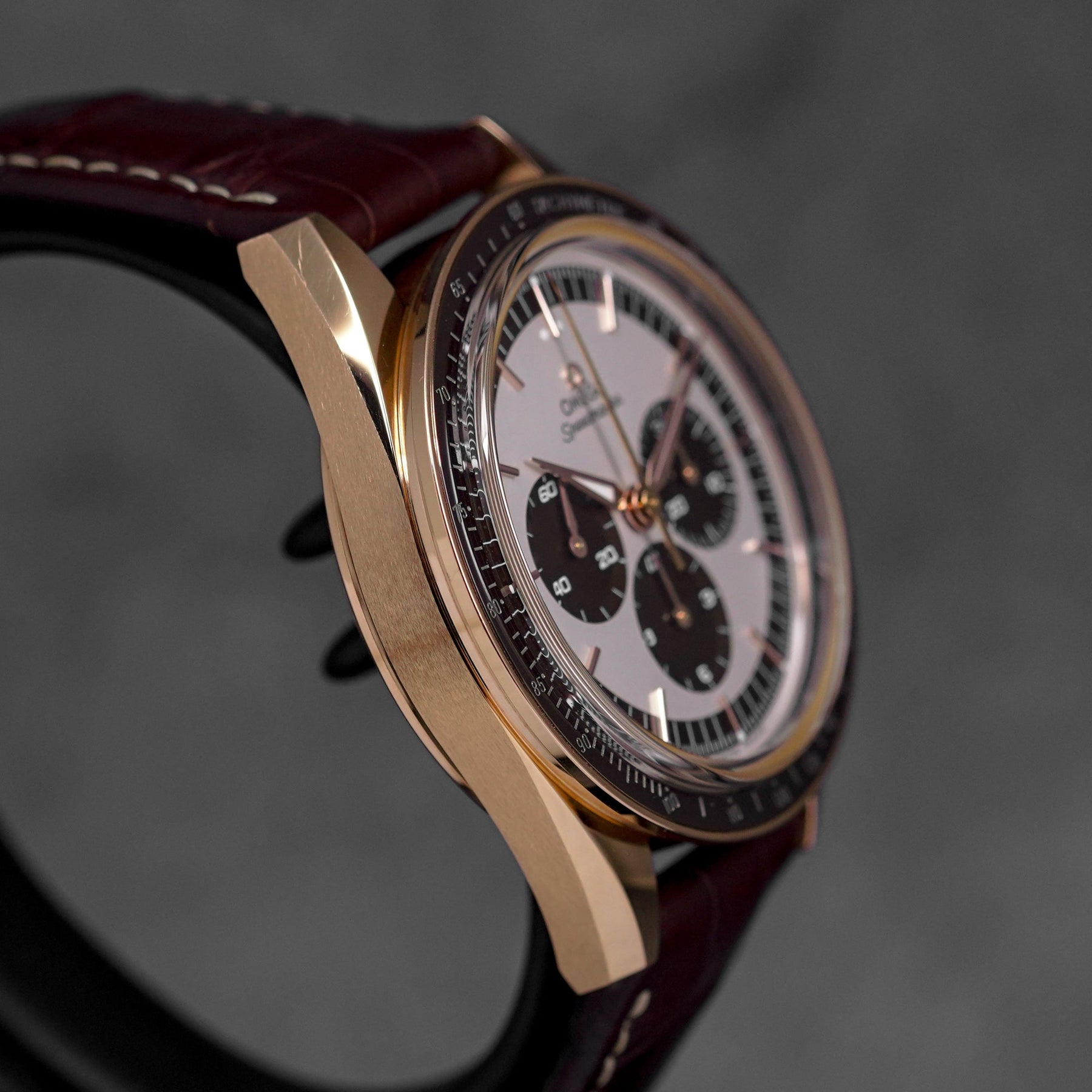 SPEEDMASTER 'FIRST OMEGA IN SPACE' ANNIVERSARY SERIES SEDNA GOLD (2020)